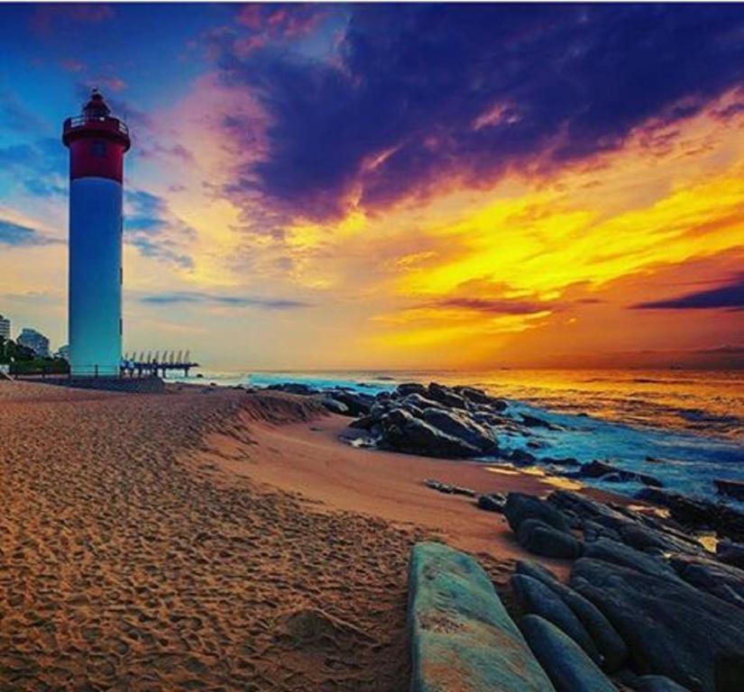 Rostalyn Guesthouse Umhlanga Rocks Exterior foto