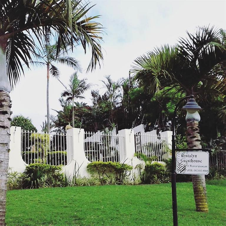 Rostalyn Guesthouse Umhlanga Rocks Exterior foto